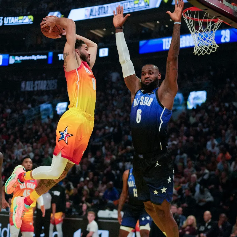 Jayson Tatum phá vỡ kỷ lục, Team Giannis chiến thắng NBA All-Star 2023, Lebron chấn thương   - Ảnh 3.