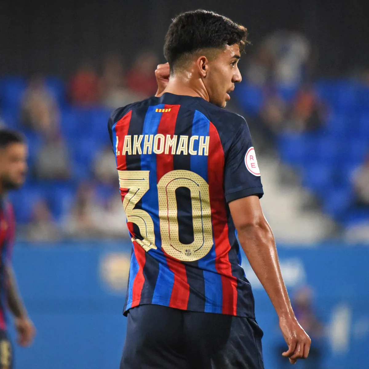 Leeds United muốn sở hữu t&agrave;i năng trẻ của Barcelona - Ảnh 1.