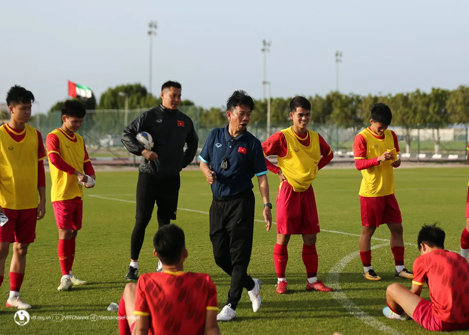 U20 Việt Nam tích cực chuẩn bị cho trận tổng duyệt trước quân xanh Dubai City FC - Ảnh 2. U20 Việt Nam tích cực chuẩn bị cho trận tổng duyệt trước quân xanh Dubai City FC - Ảnh 2.