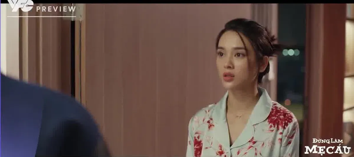 Đừng l&agrave;m mẹ c&aacute;u - Tập 23: Kh&ocirc;i mượn rượu để &ocirc;m Vy - Ảnh 1.