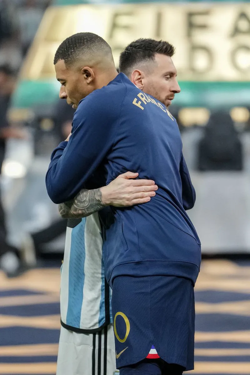Mbappe trở thành đội trưởng ĐT Pháp sau khi Varane giải nghệ - Ảnh 1. Mbappe trở thành đội trưởng ĐT Pháp sau khi Varane giải nghệ - Ảnh 1.