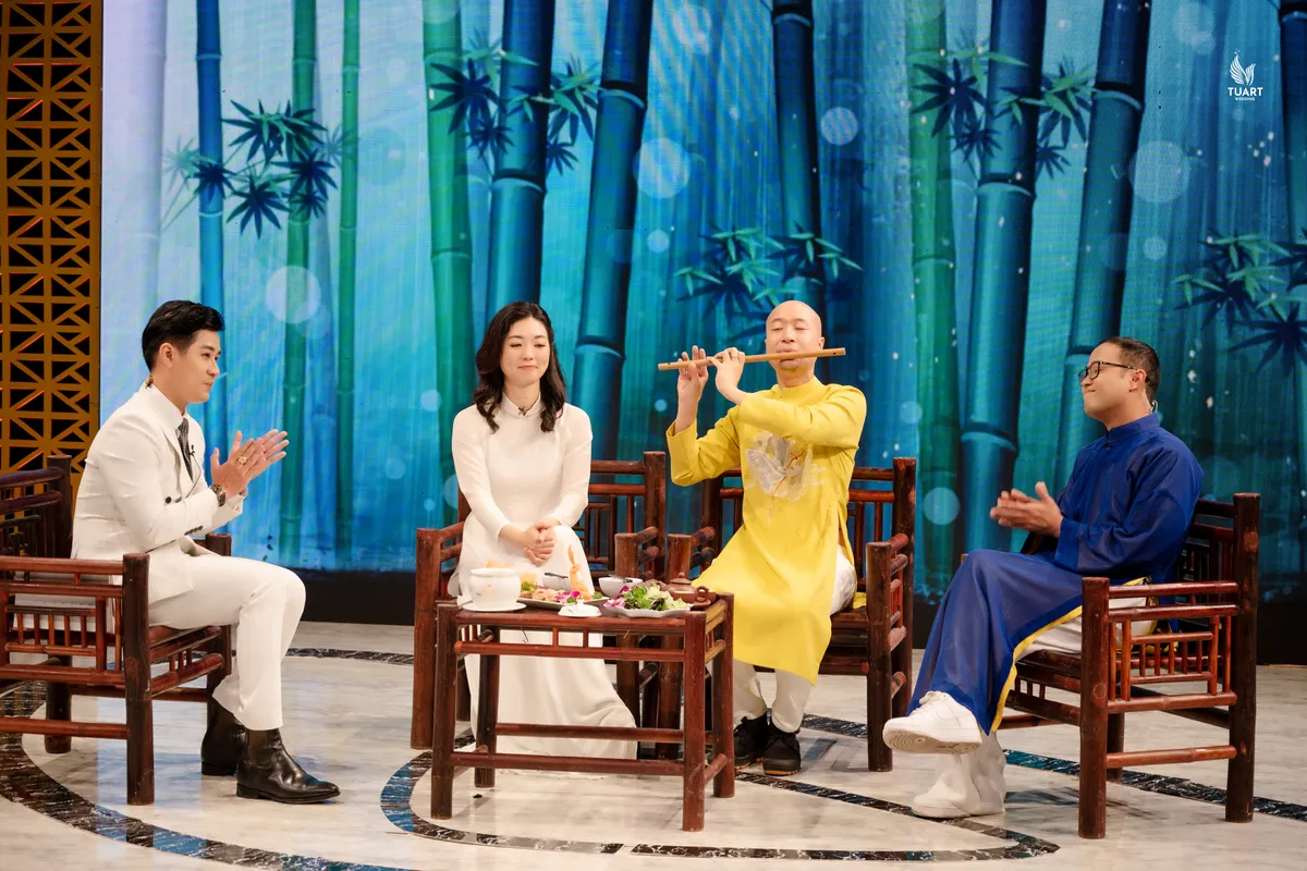 Chuyện t&igrave;nh y&ecirc;u đẹp của nhạc trưởng Đồng Quang Vinh v&agrave; nghệ sĩ piano người Trung Quốc Mạc Song Song - Ảnh 3.