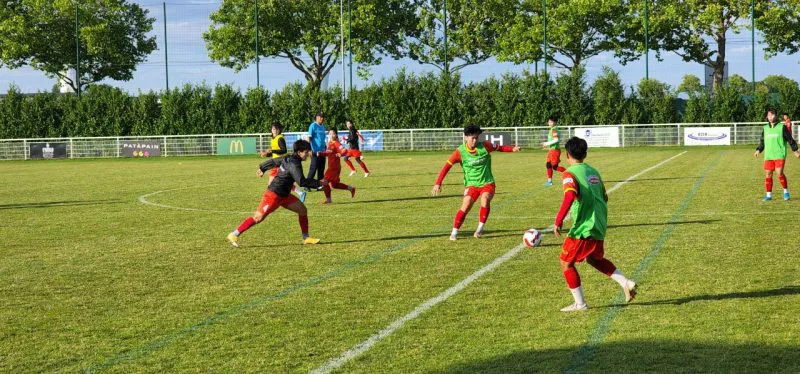 Đội nữ Afghanistan rút lui, đội Việt Nam cạnh tranh với đội chủ nhà Nepal - Ảnh 1. Đội nữ Afghanistan rút lui, đội Việt Nam cạnh tranh với đội chủ nhà Nepal - Ảnh 1.