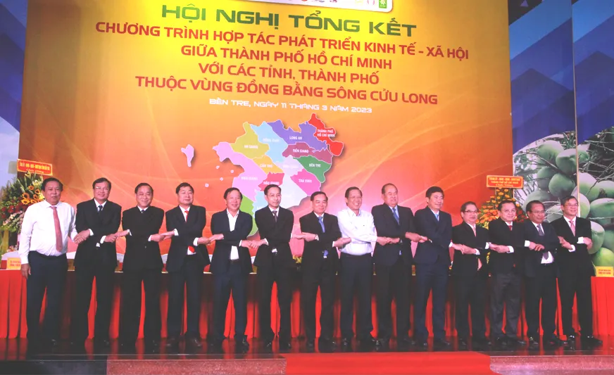 Thành phố Hồ Chí Minh hợp tác trên nhiều lĩnh vực với các tỉnh, thành Đồng bằng sông Cửu Long - Ảnh 4.