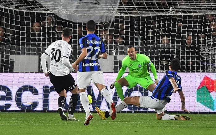 Spezia bất ngờ vượt qua Inter Milan trên sân nhà - Ảnh 1. Spezia bất ngờ vượt qua Inter Milan trên sân nhà - Ảnh 1.