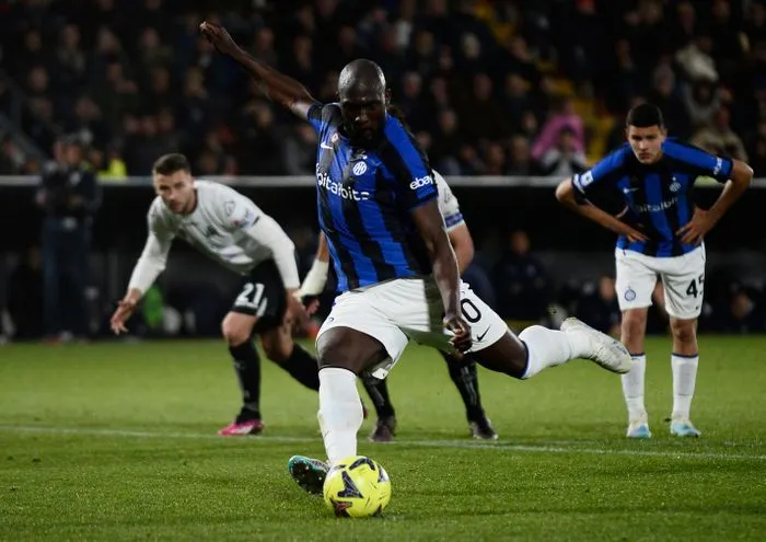 Spezia bất ngờ vượt qua Inter Milan trên sân nhà - Ảnh 2. Spezia bất ngờ vượt qua Inter Milan trên sân nhà - Ảnh 2.