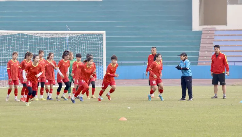 Thủ môn Nguyễn Phương Thảo: Toàn đội sẽ quyết tâm thi đấu trước đối thủ U20 Ấn Độ - Ảnh 1. Thủ môn Nguyễn Phương Thảo: Toàn đội sẽ quyết tâm thi đấu trước đối thủ U20 Ấn Độ - Ảnh 1.