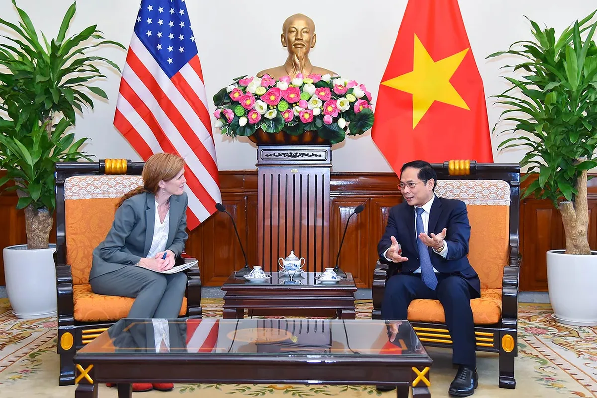 USAID tiếp tục giải quyết các vấn đề di sản chiến tranh tại Việt Nam - Ảnh 1.
