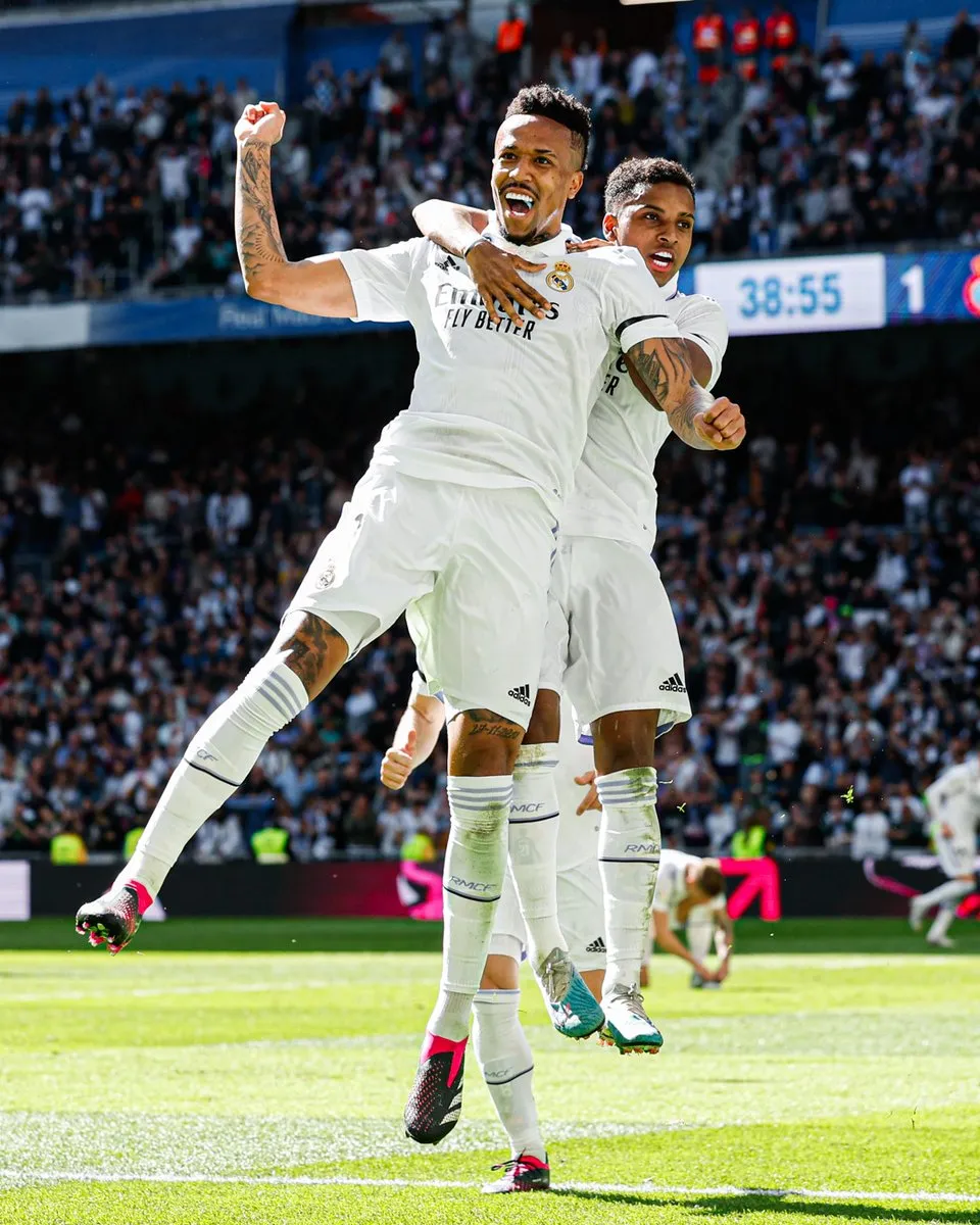 Real Madrid ngược dòng ấn tượng trước Espanyol - Ảnh 1. Real Madrid ngược dòng ấn tượng trước Espanyol - Ảnh 1.