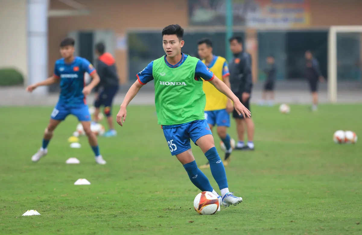 U23 Việt Nam đá giao hữu với CLB Phú Thọ - Ảnh 1. U23 Việt Nam đá giao hữu với CLB Phú Thọ - Ảnh 1.