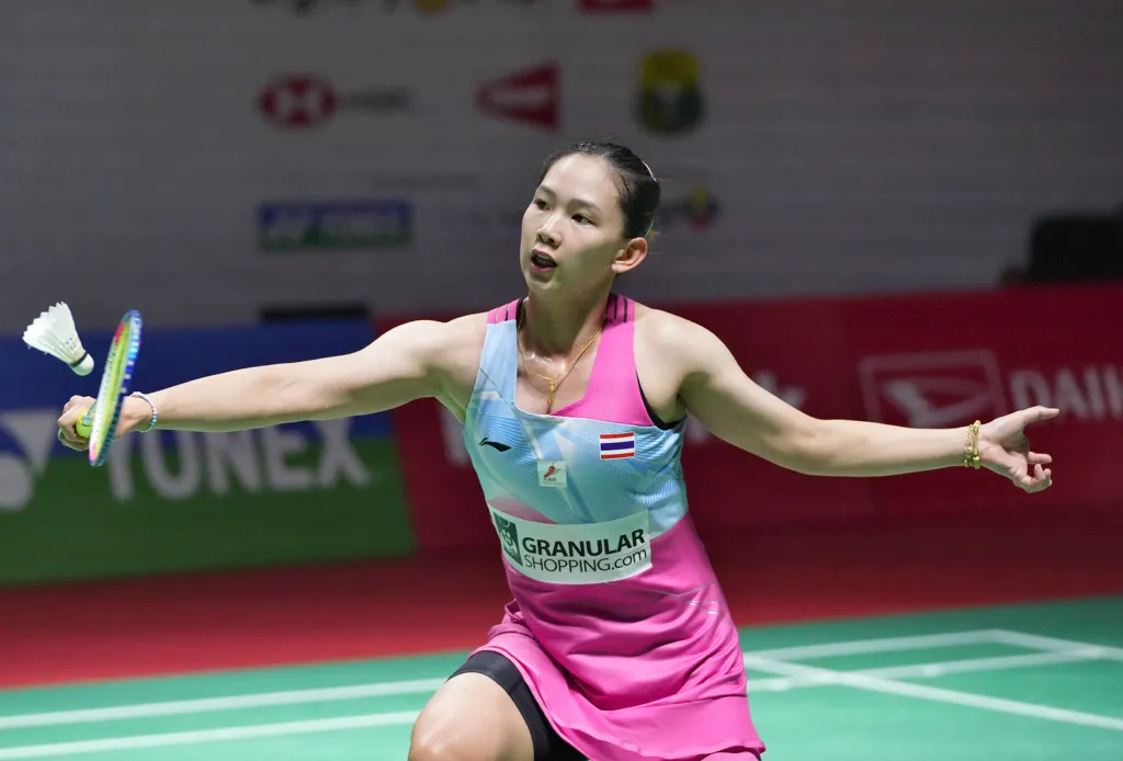 Diễn biến vòng 1 giải cầu lông toàn Anh - Ảnh 3. Diễn biến vòng 1 giải cầu lông toàn Anh - Ảnh 3.