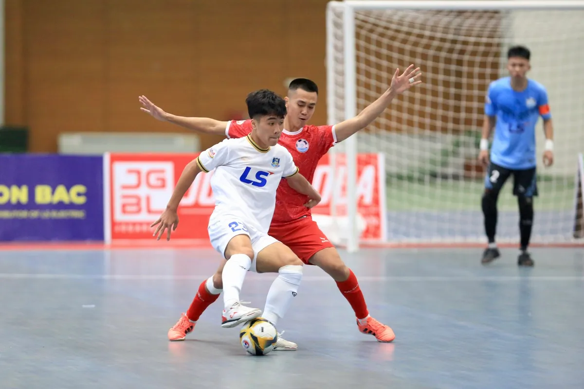 Khai mạc giải Futsal HDBank VĐQG 2023: Thái Sơn Bắc bị chia điểm, Sanvinest Khánh Hòa thắng trận ra quân - Ảnh 1. Khai mạc giải Futsal HDBank VĐQG 2023: Thái Sơn Bắc bị chia điểm, Sanvinest Khánh Hòa thắng trận ra quân - Ảnh 1.
