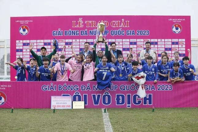 ĐT nữ Việt Nam nhận tin dữ từ Nguyễn Thị Vạn trước World Cup 2023 - Ảnh 2. ĐT nữ Việt Nam nhận tin dữ từ Nguyễn Thị Vạn trước World Cup 2023 - Ảnh 2.