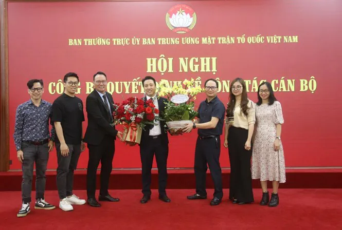 Ông Nguyễn Văn Dũng được bổ nhiệm giữ chức Phó Tổng Biên tập Tạp chí Mặt trận - Ảnh 5.