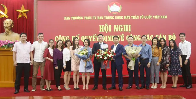 Ông Nguyễn Văn Dũng được bổ nhiệm giữ chức Phó Tổng Biên tập Tạp chí Mặt trận - Ảnh 4.