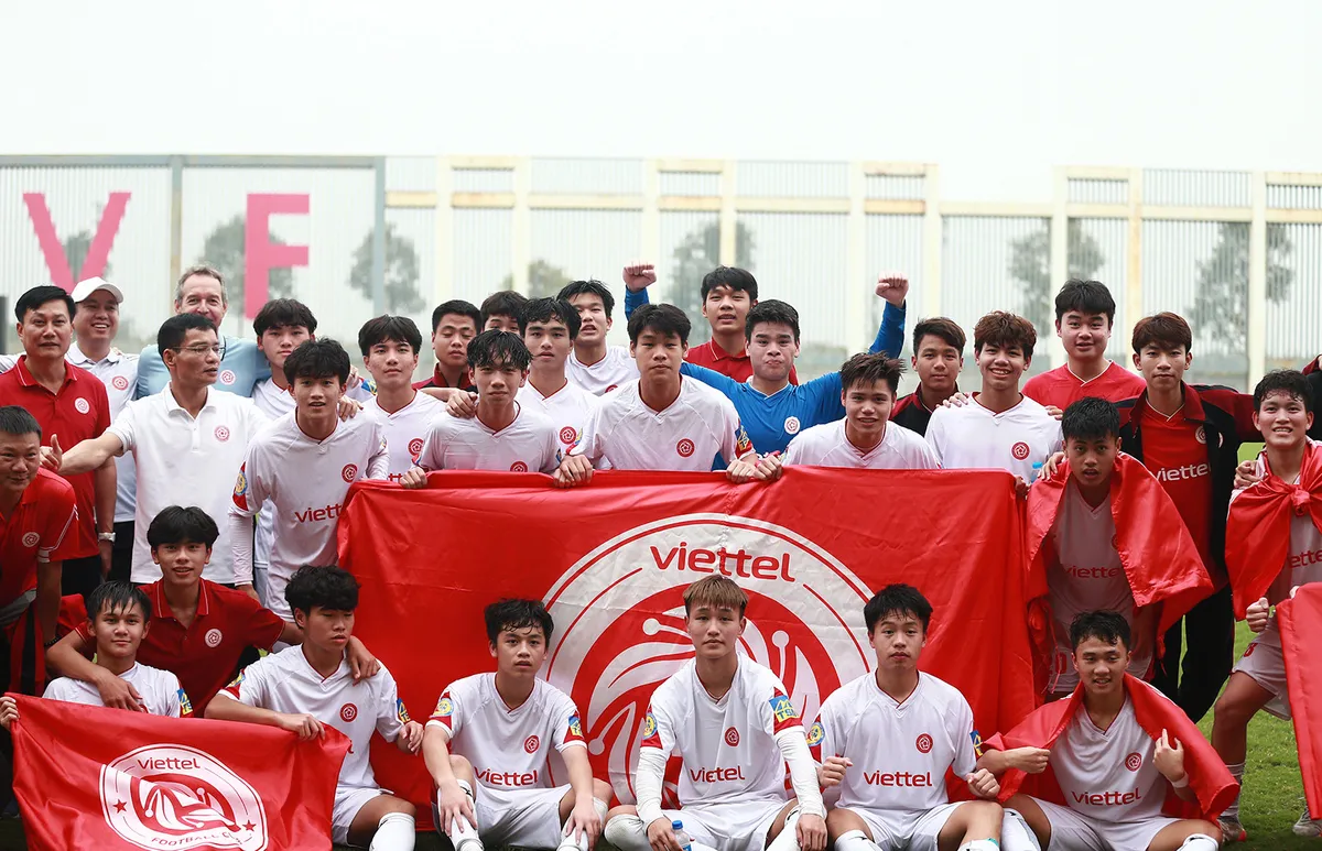 U17 Viettel vô địch giải U17 Quốc gia 2023 - Ảnh 1. U17 Viettel vô địch giải U17 Quốc gia 2023 - Ảnh 1.