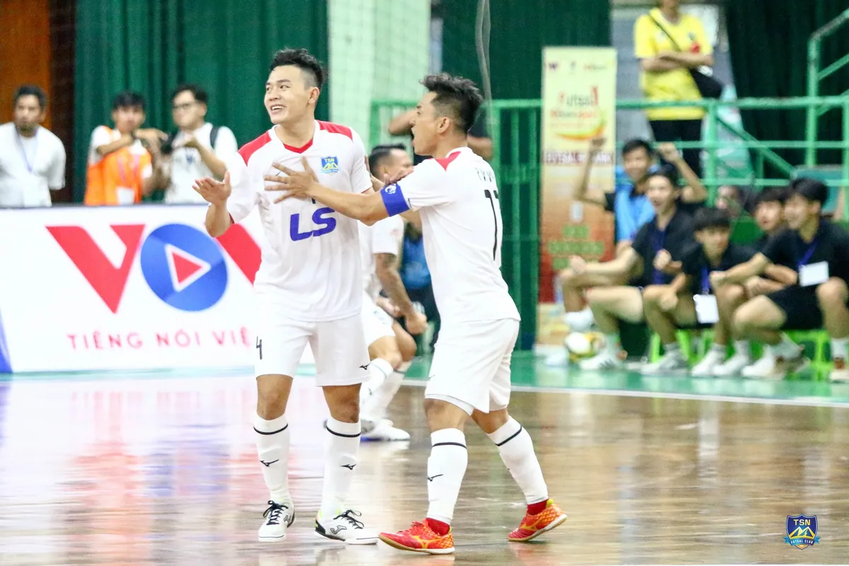 Vòng 2 giải Futsal VĐQG 2023 (23/3): Sahako và Thái Sơn Nam TP.HCM bất phân thắng bại, Cao Bằng có điểm đầu tiên - Ảnh 5. Vòng 2 giải Futsal VĐQG 2023 (23/3): Sahako và Thái Sơn Nam TP.HCM bất phân thắng bại, Cao Bằng có điểm đầu tiên - Ảnh 5.
