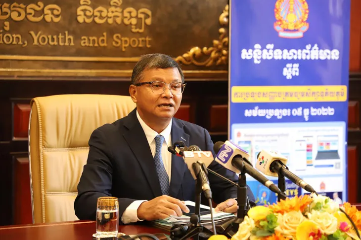 Campuchia cho học sinh cả nước nghỉ học để tổ chức SEA Games 32 - Ảnh 1. Campuchia cho học sinh cả nước nghỉ học để tổ chức SEA Games 32 - Ảnh 1.