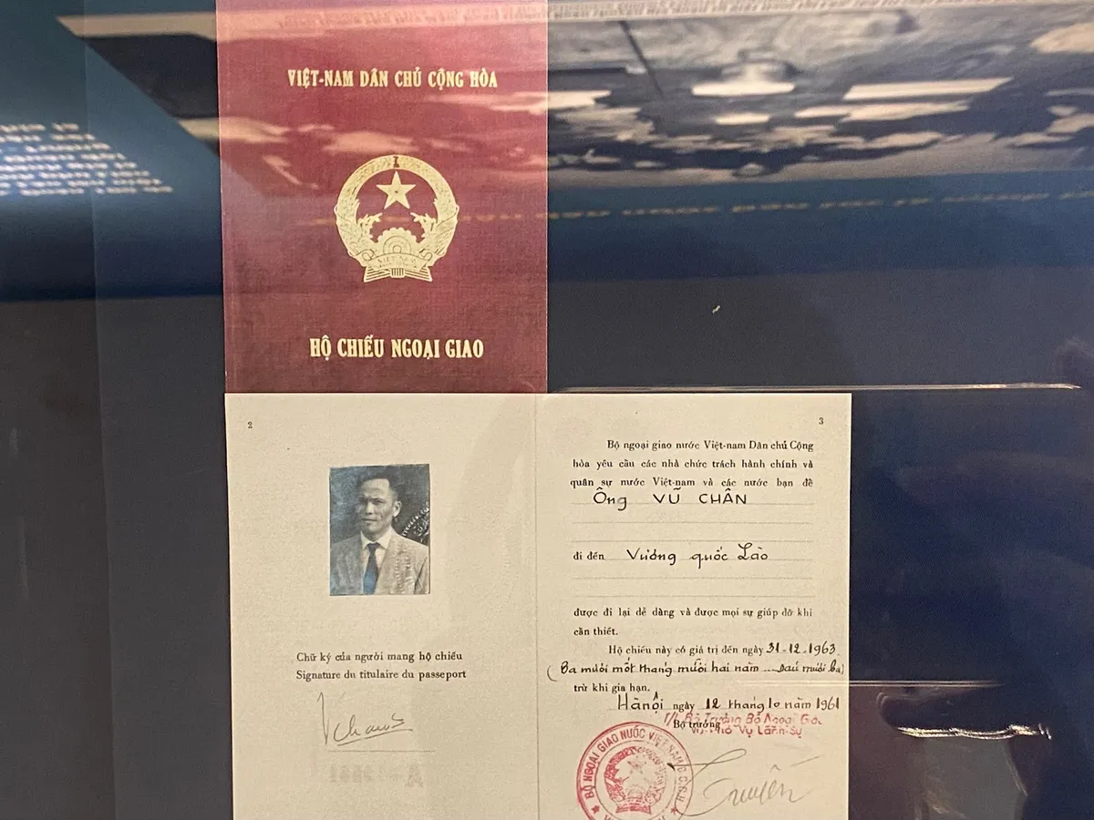 Triển lãm về Đại tướng Chu Huy Mân: Vị tướng hai mạnh, đức độ, đa tài - Ảnh 12.