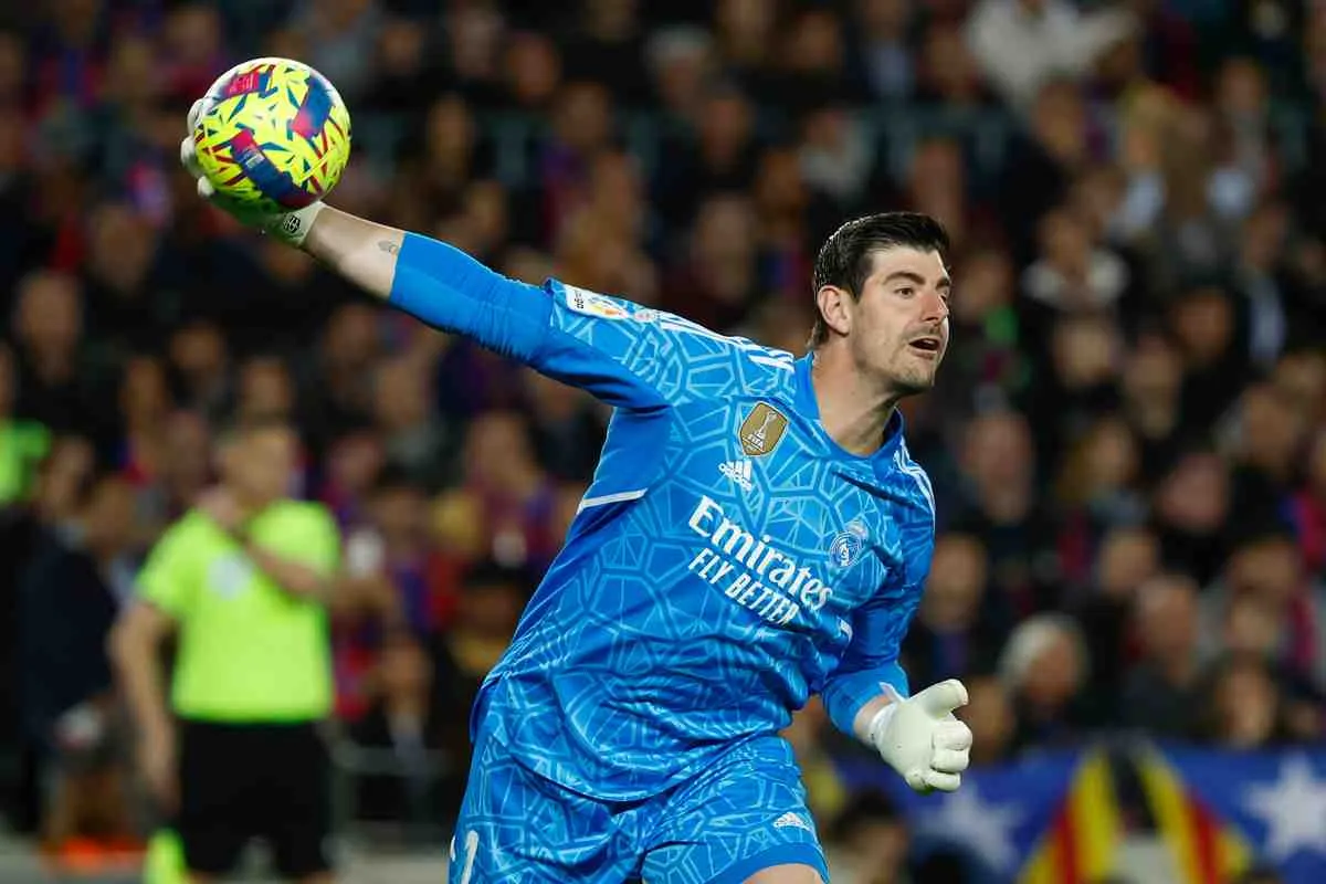 Real Madrid nhận tin dữ trước đại chiến với Chelsea - Ảnh 1. Real Madrid nhận tin dữ trước đại chiến với Chelsea - Ảnh 1.