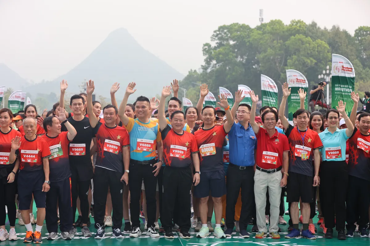 Giải marathon Quốc gia 2023 xác lập kỷ lục Việt Nam - Ảnh 14.