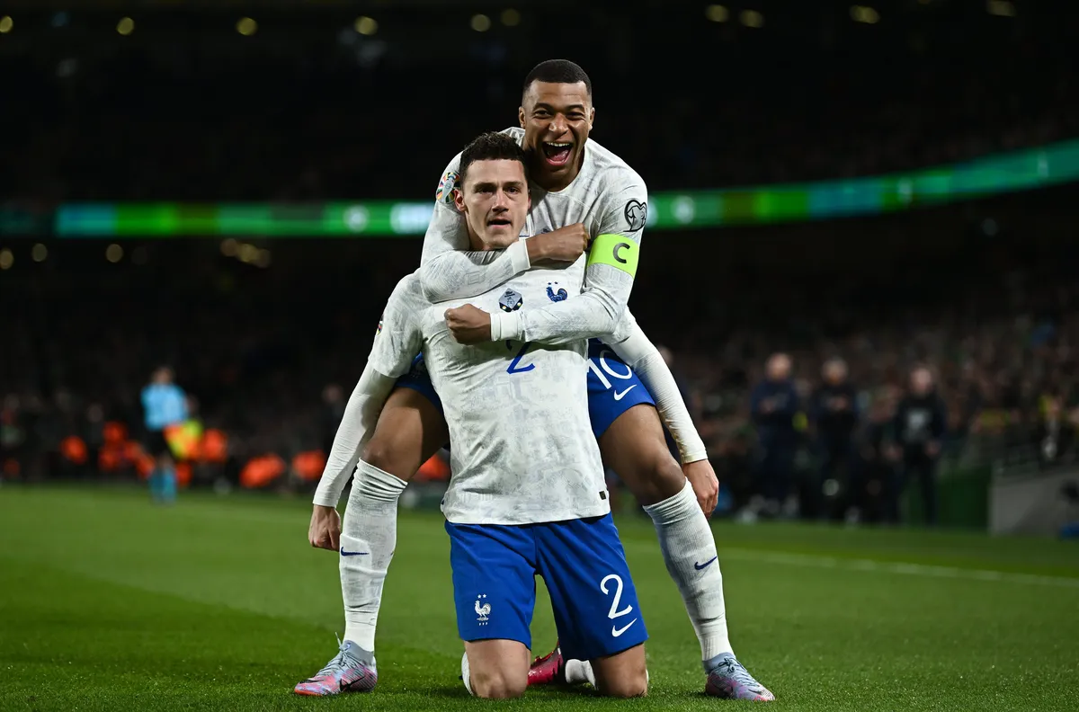 Vòng loại EURO 2024: Pháp thắng nhọc nhằn CH Ireland, Hà Lan thắng đậm Gibraltar - Ảnh 2. Vòng loại EURO 2024: Pháp thắng nhọc nhằn CH Ireland, Hà Lan thắng đậm Gibraltar - Ảnh 2.