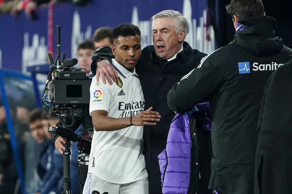 Brazil muốn đưa HLV Ancelotti về dẫn dắt ĐTQG - Ảnh 1. Brazil muốn đưa HLV Ancelotti về dẫn dắt ĐTQG - Ảnh 1.