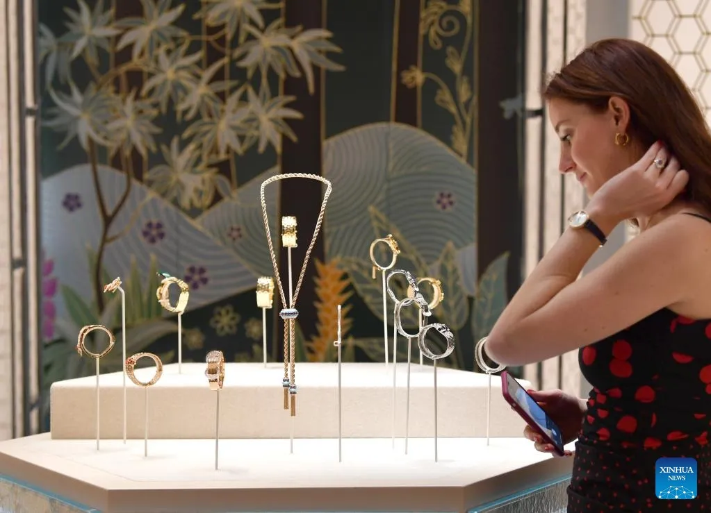 Triển l&atilde;m Watches and Wonders 2023 đ&aacute;nh dấu sự phục hồi mạnh mẽ của ng&agrave;nh sản xuất đồng hồ - Ảnh 2.