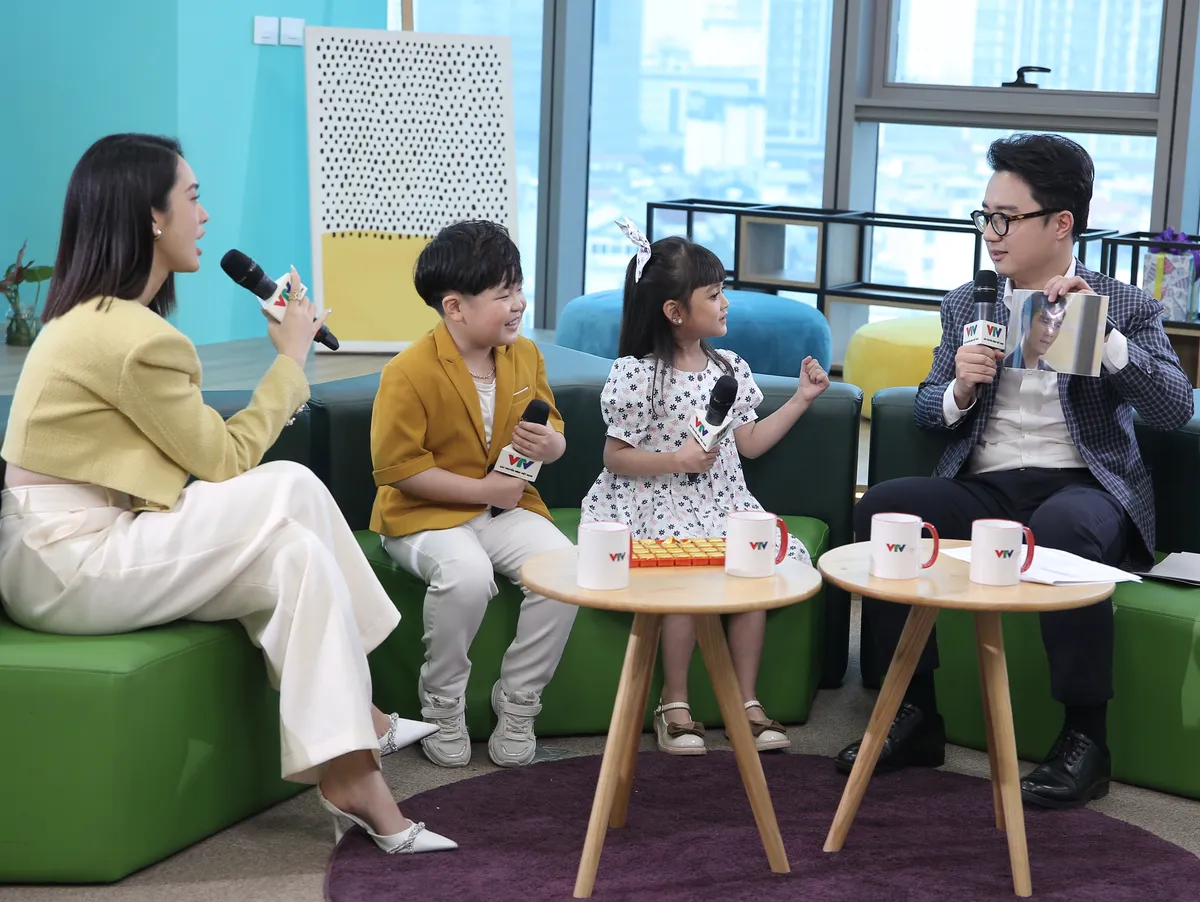 MC Sơn Lâm đau đầu với độ quậy của bộ đôi Voi - Happi Đừng làm mẹ cáu - Ảnh 20.