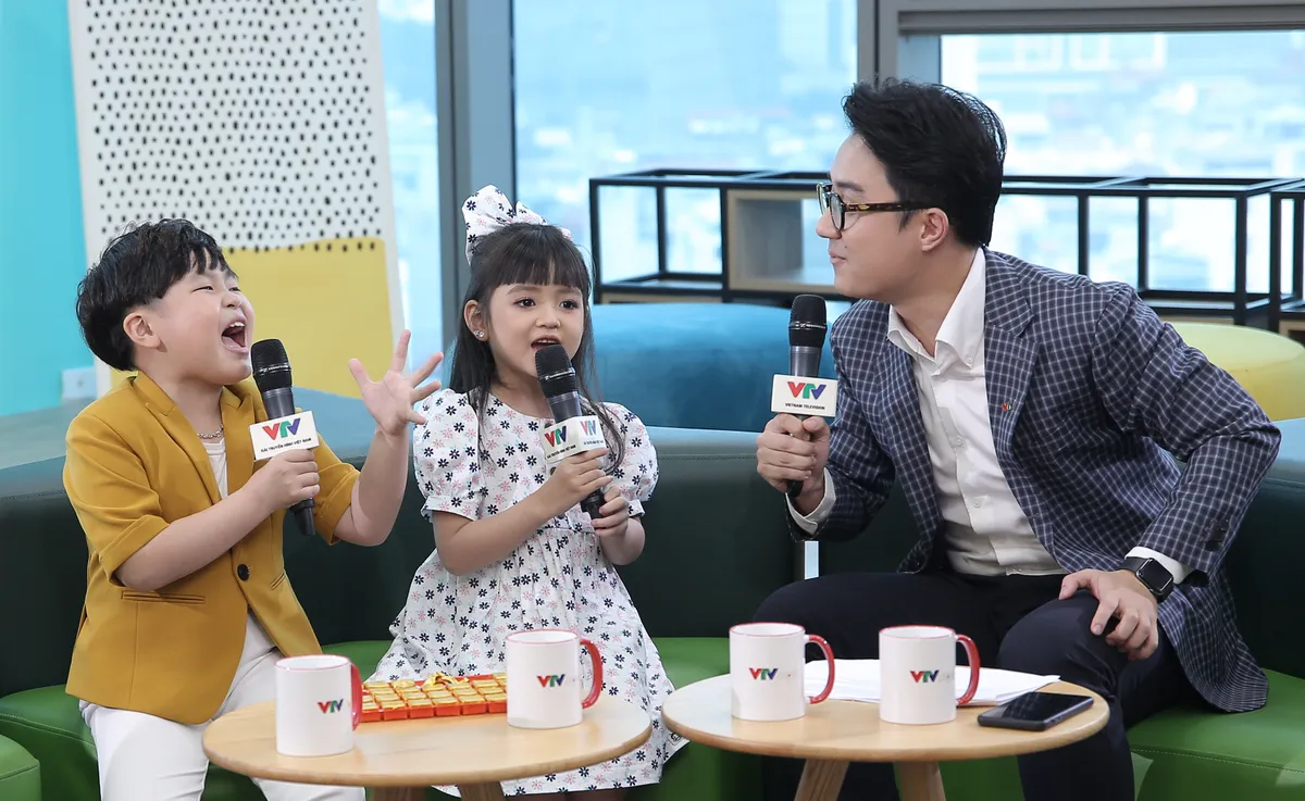MC Sơn Lâm đau đầu với độ quậy của bộ đôi Voi - Happi Đừng làm mẹ cáu - Ảnh 30.