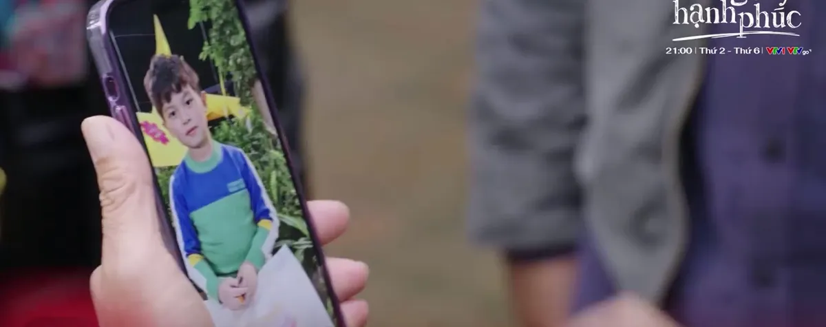 Dưới b&oacute;ng c&acirc;y hạnh ph&uacute;c - Tập 28: Tố - Nh&agrave;i l&agrave;m lạc b&eacute; C&aacute; Heo - Ảnh 2.