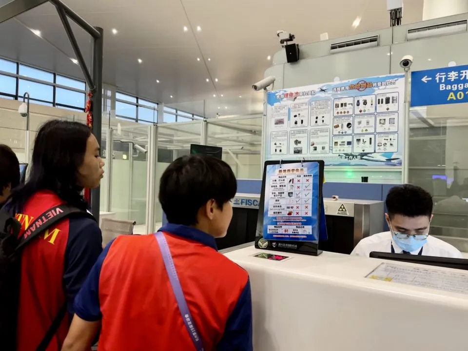 ĐT nữ Việt Nam trở về sau ASIAD 19: Hướng đến mục tiêu mới - Ảnh 1. ĐT nữ Việt Nam trở về sau ASIAD 19: Hướng đến mục tiêu mới - Ảnh 1.