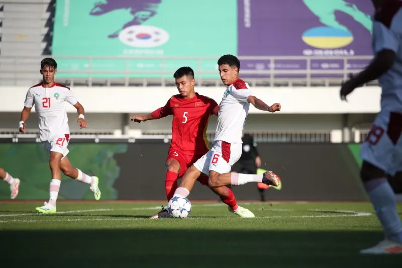 U18 Seoul Eou Cup 2023: U18 Việt Nam thất bại trước đội bóng hàng đầu châu Phi - Ảnh 1.