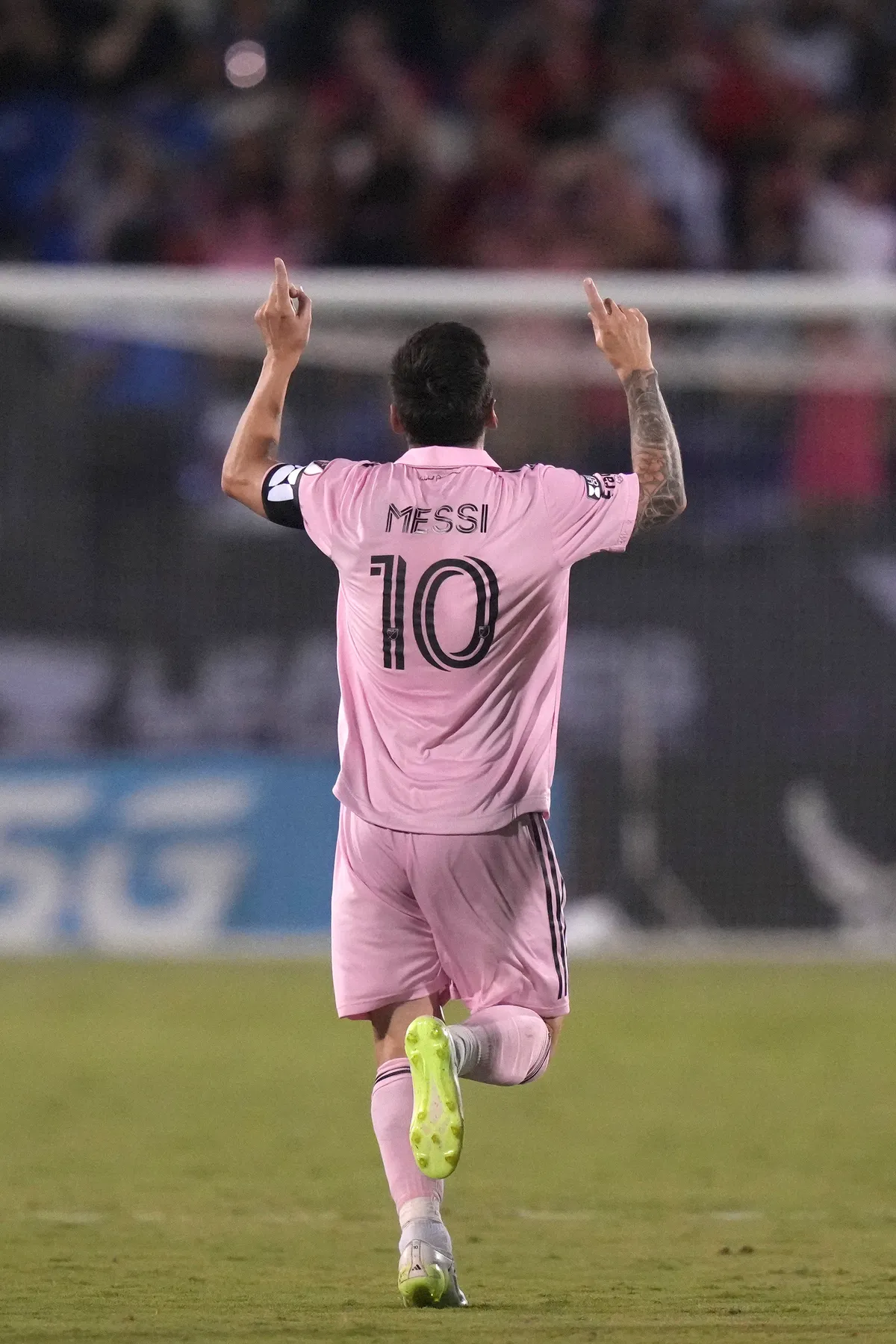 Tiết lộ mức lương của Lionel Messi tại Inter Miami - Ảnh 1.