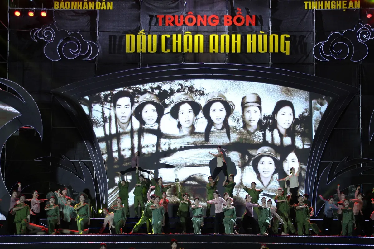 Chương trình nghệ thuật “Truông Bồn – Dấu chân anh hùng” - Ảnh 2.