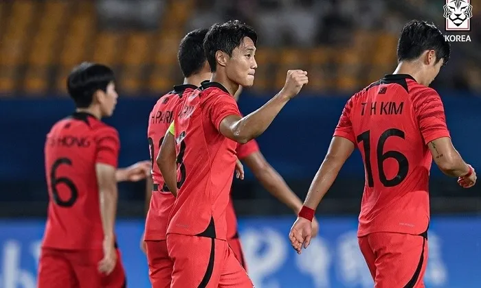 Olympic Hàn Quốc lần thứ 3 liên tiếp vô địch bóng đá nam ở ASIAD - Ảnh 2. Olympic Hàn Quốc lần thứ 3 liên tiếp vô địch bóng đá nam ở ASIAD - Ảnh 2.