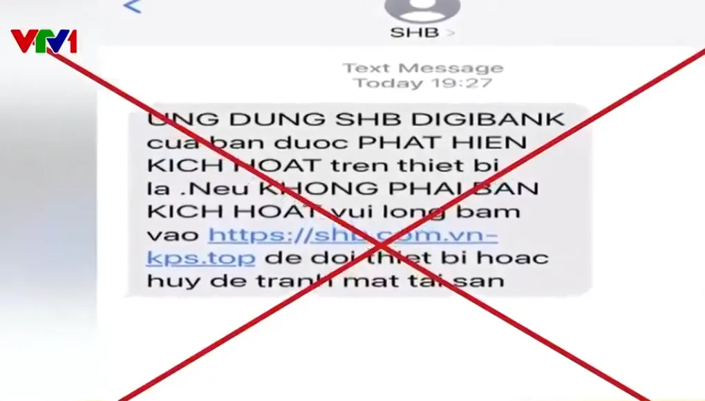 Cảnh giác mắc bẫy tin nhắn giả mạo ngân hàng - Ảnh 1.