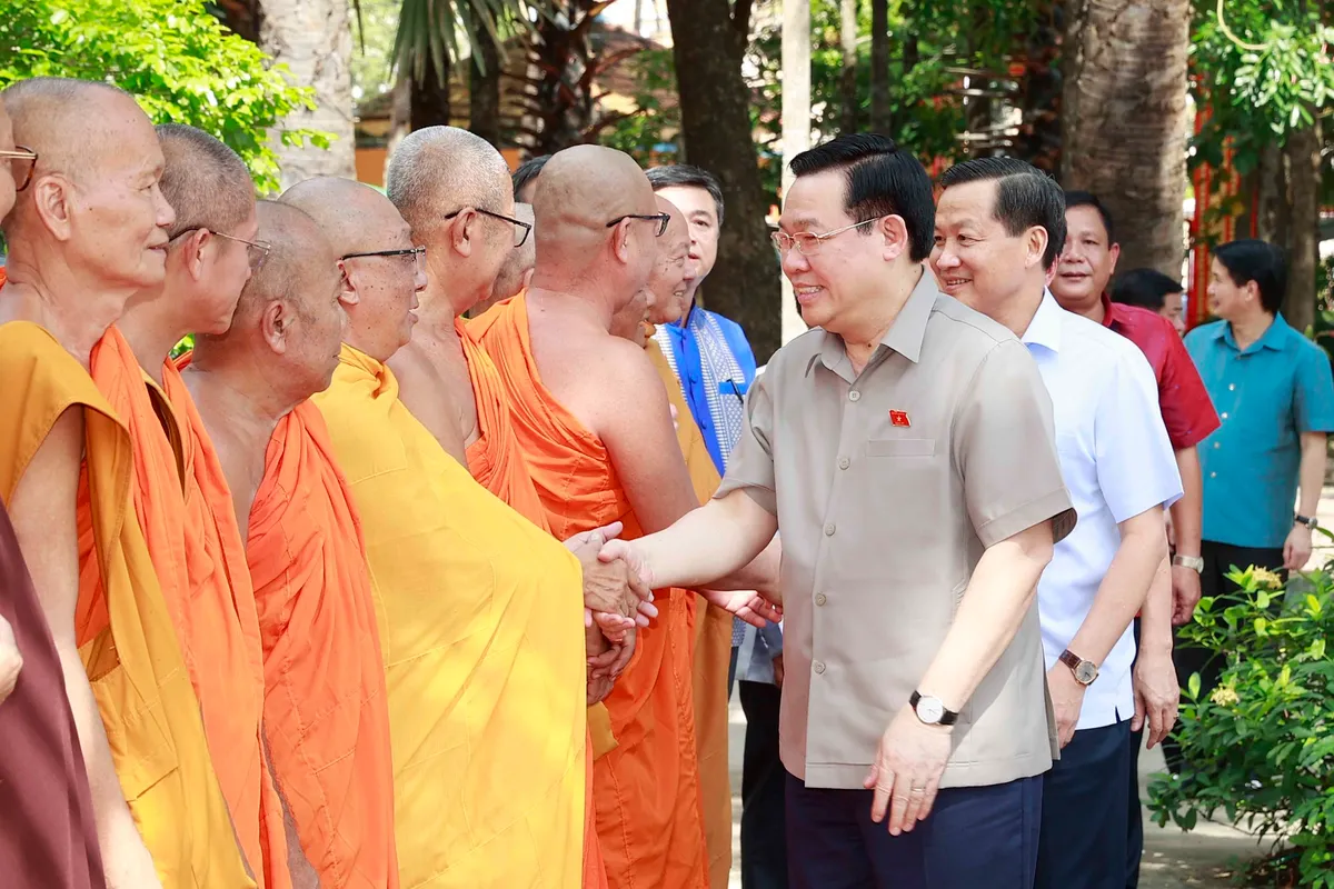Quan tâm, chăm lo đời sống đồng bào dân tộc - Ảnh 1. Quan tâm, chăm lo đời sống đồng bào dân tộc - Ảnh 1.