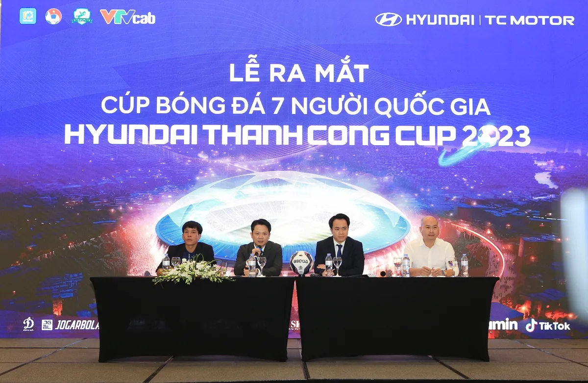 40 đội tranh Cúp bóng đá 7 người Quốc gia 2023 - Ảnh 2. 40 đội tranh Cúp bóng đá 7 người Quốc gia 2023 - Ảnh 2.