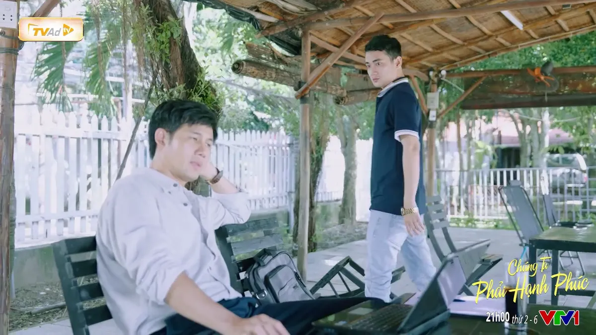 Ch&uacute;ng ta phải hạnh ph&uacute;c - Tập 3: Chủ nh&agrave; đến tận nơi đ&ograve;i tiền vợ chồng B&igrave;nh - Ảnh 3.