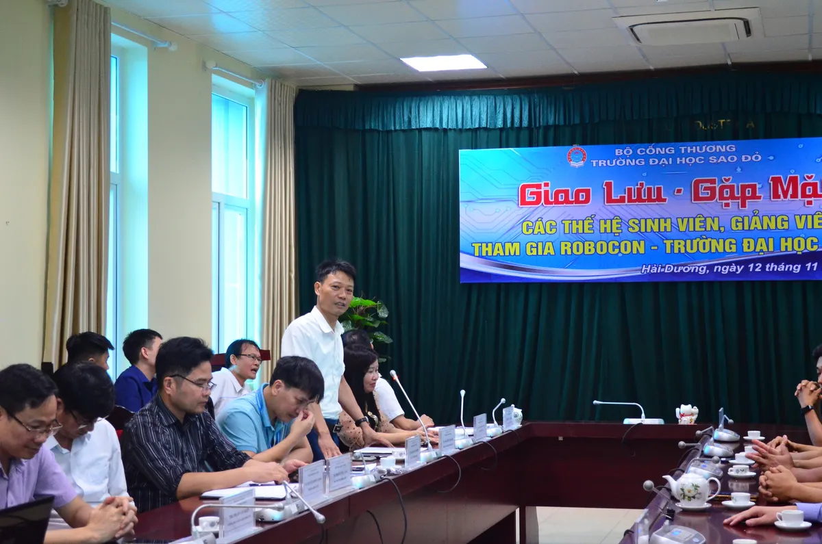 Truyền lửa đam m&ecirc; Robocon tại Trường Đại học Sao Đỏ - Ảnh 3.