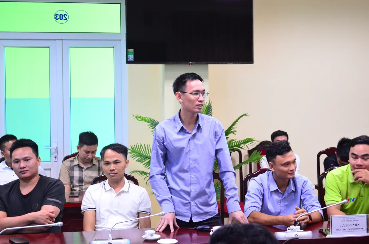Truyền lửa đam m&ecirc; Robocon tại Trường Đại học Sao Đỏ - Ảnh 8.