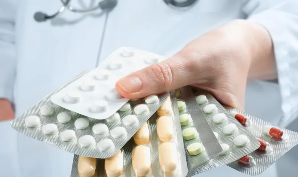 Báo động tình trạng kháng kháng sinh - Ảnh 1. Báo động tình trạng kháng kháng sinh - Ảnh 1.