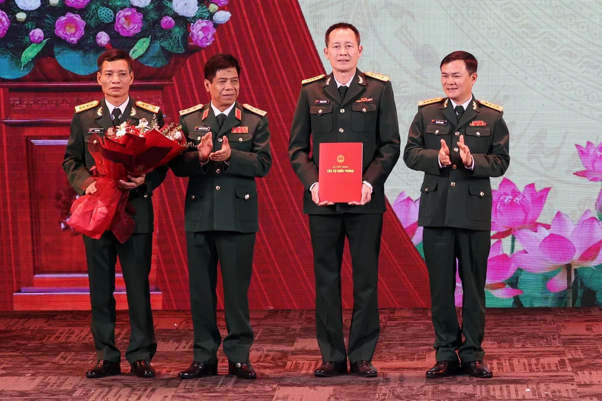 CLB Bóng đá Viettel đổi tên thành CLB Bóng đá Thể Công – Viettel - Ảnh 2. CLB Bóng đá Viettel đổi tên thành CLB Bóng đá Thể Công – Viettel - Ảnh 2.