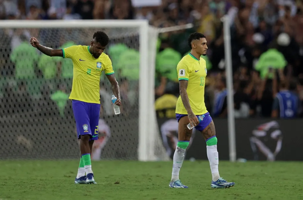 Argentina thắng tối thiểu Brazil ngay trên sân khách | Vòng loại World Cup 2026 khu vực Nam Mỹ - Ảnh 3. Argentina thắng tối thiểu Brazil ngay trên sân khách | Vòng loại World Cup 2026 khu vực Nam Mỹ - Ảnh 3.