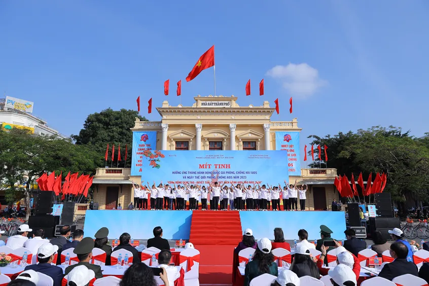 Phòng chống HIV/AIDS: Vẫn còn nhiều khó khăn, thách thức - Ảnh 7. Phòng chống HIV/AIDS: Vẫn còn nhiều khó khăn, thách thức - Ảnh 7.