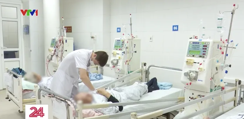 Suy thận ngày càng trẻ hóa - Ảnh 3. Suy thận ngày càng trẻ hóa - Ảnh 3.