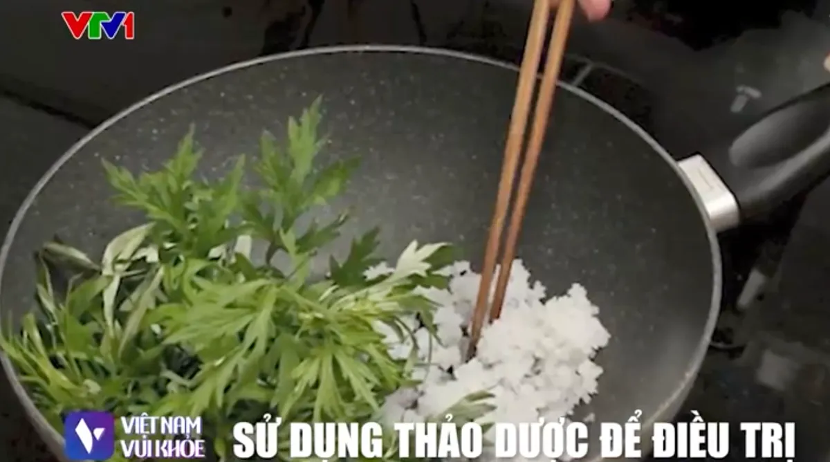 Giảm đau nhức xương khớp ở người cao tuổi khi giao mùa - Ảnh 3. Giảm đau nhức xương khớp ở người cao tuổi khi giao mùa - Ảnh 3.