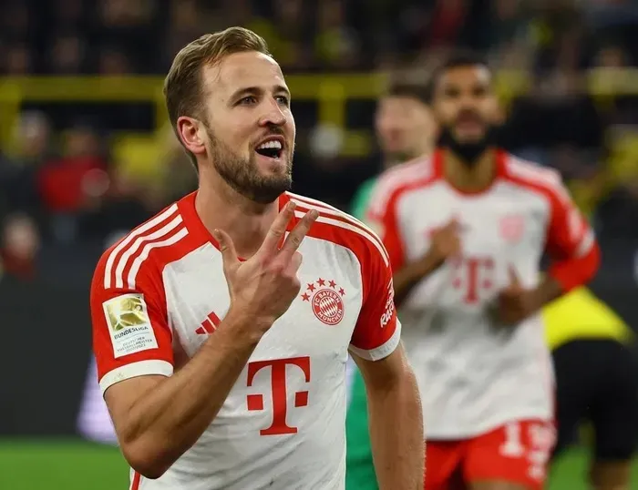 Harry Kane tỏa sáng giúp Bayern Munich vượt qua Dortmund - Ảnh 3. Harry Kane tỏa sáng giúp Bayern Munich vượt qua Dortmund - Ảnh 3.