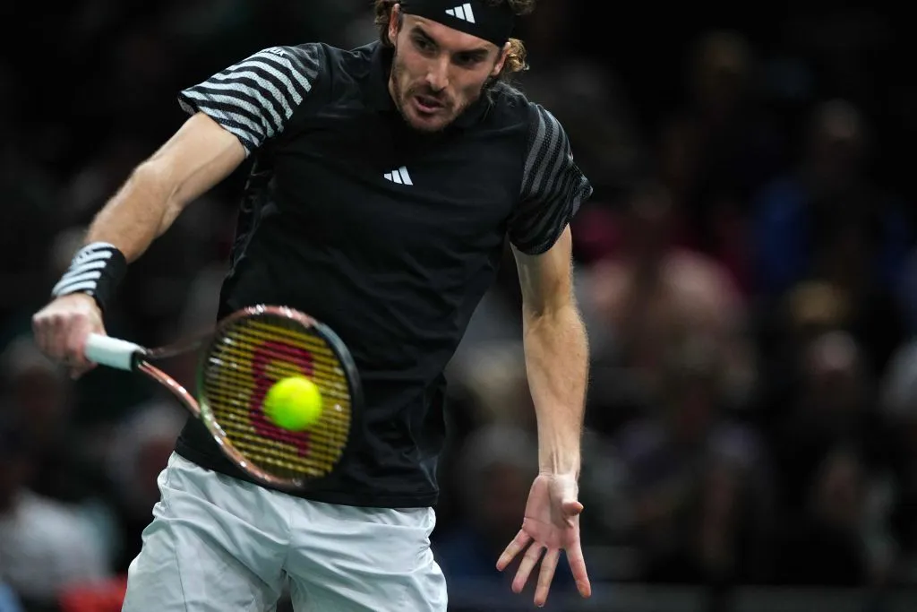 Djokovic và Dimitrov vào chung kết Paris Masters - Ảnh 3. Djokovic và Dimitrov vào chung kết Paris Masters - Ảnh 3.